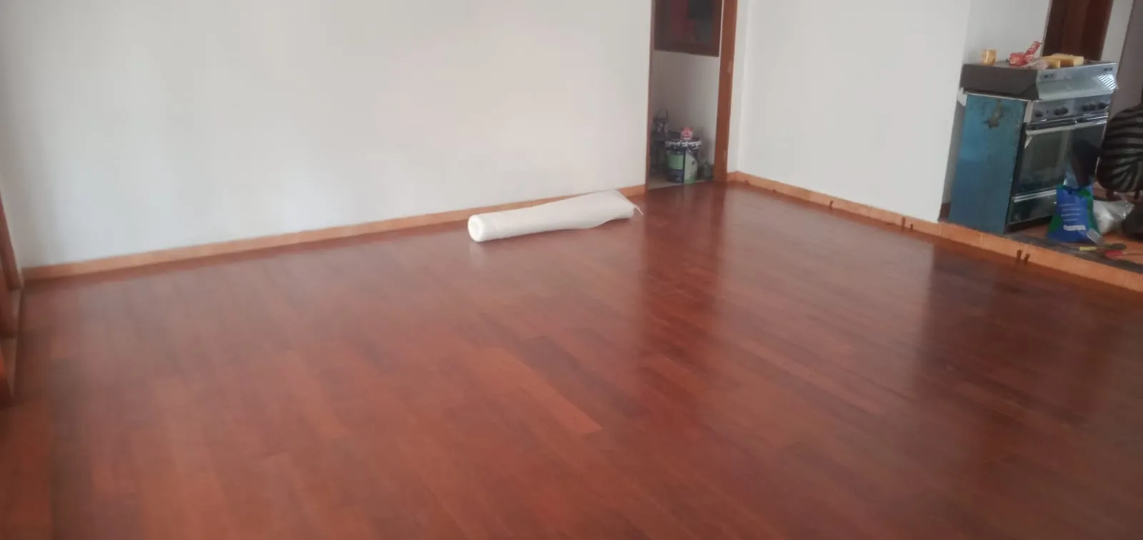 Pemasangan Lantai Kayu Merbau - Vila Palma Kemang - dokumentasi proyek 2