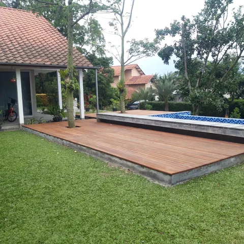 Pekerjaan Pengerjaan spesifik oleh Jasa Kayu Profesional
